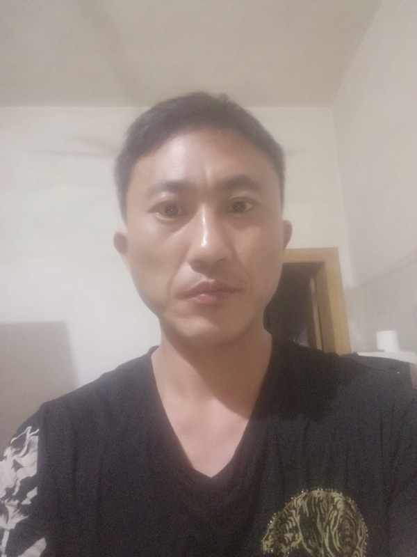 真爱无悔的第一张照片--宜昌闪婚服务中心